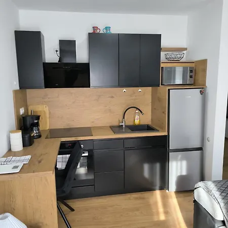 아파트 Centrum 와와